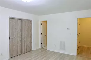 3761 Lake Point Blvd, Suwanee, GA 30024 - Photo 17