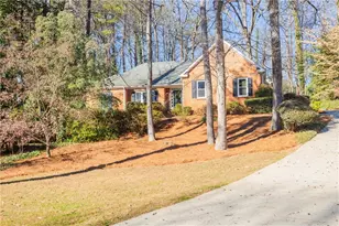 1055 Downing Ct NE, Marietta, GA 30068 - Photo 1