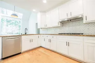 1055 Downing Ct NE, Marietta, GA 30068 - Photo 35