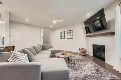 354 Watson Ave, Woodstock, GA 30189 - Photo 9