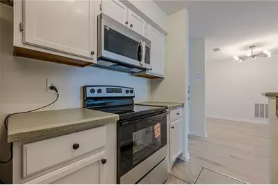 1118 Pine Heights Drive, Atlanta, GA 30324 - Photo 17