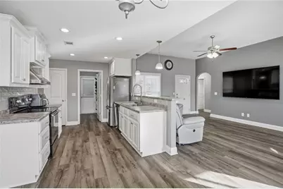 226 N Charity Lane, Warner Robins, GA 31088 - Photo 7