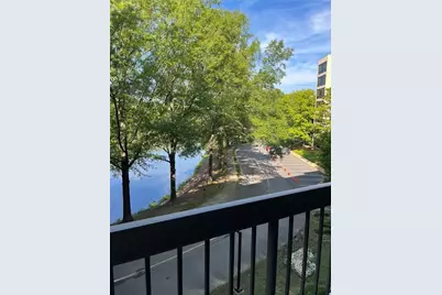 1800 Clairmont Lk #A326, Decatur, GA 30033 - Photo 19