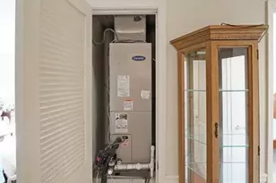 1800 Clairmont Lake, Decatur, GA 30033 - Photo 15