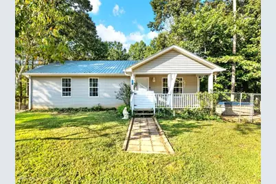 310 Georgian Terrace, Alto, GA 30510 - Photo 1