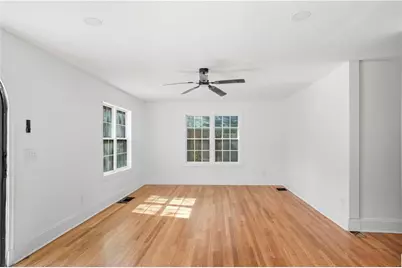 1001 Jefferson Avenue, Atlanta, GA 30344 - Photo 29