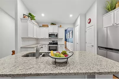 829 River Fall Drive, Jefferson, GA 30549 - Photo 9