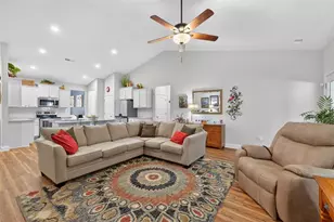 829 River Fall Dr, Jefferson, GA 30549 - Photo 23