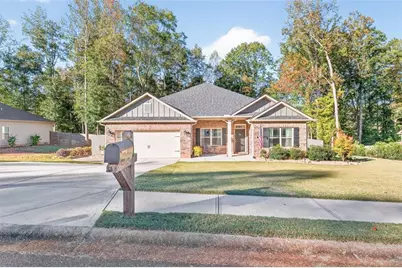 829 River Fall Drive, Jefferson, GA 30549 - Photo 3