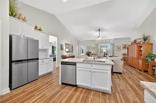 829 River Fall Dr, Jefferson, GA 30549 - Photo 11