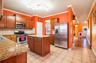 7400 Toccoa Cir, Union City, GA 30291 - Photo 11