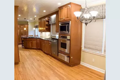 998 Ferncliff Road NE, Atlanta, GA 30324 - Photo 3