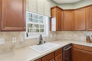 121 Northlake Trail, Canton, GA 30114 - Photo 17