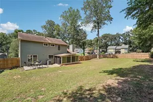 5320 Kelleys Creek Dr, Stone Mountain, GA 30088 - Photo 23