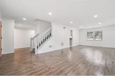 5320 Kelleys Creek Drive, Stone Mountain, GA 30088 - Photo 5