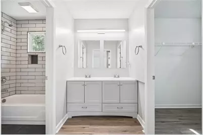 5320 Kelleys Creek Drive, Stone Mountain, GA 30088 - Photo 15