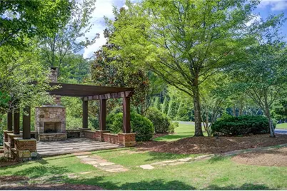 3869 Teesdale Court, Sandy Springs, GA 30350 - Photo 9