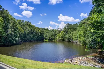 3869 Teesdale Court, Sandy Springs, GA 30350 - Photo 9