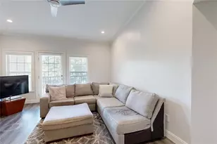 3275 Lenox Rd NE, Atlanta, GA 30324 - Photo 3