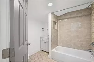 480 James P Brawley Dr NW, Atlanta, GA 30318 - Photo 17