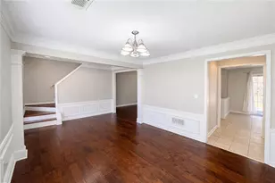 5830 Haterleigh Dr, Alpharetta, GA 30005 - Photo 3