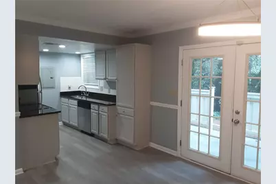 6900 Roswell Road #O3, Atlanta, GA 30328 - Photo 3