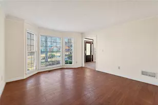 1412 Crooked Tree Cir, Stone Mountain, GA 30088 - Photo 5