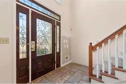 1412 Crooked Tree Circle, Stone Mountain, GA 30088 - Photo 3