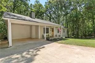 2667 Tammi Ln, Gainesville, GA 30506 - Photo 3
