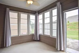 6616 Splashwater Dr, Flowery Branch, GA 30542 - Photo 9