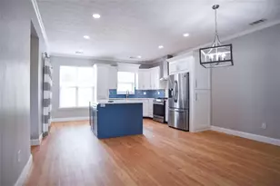 6616 Splashwater Dr, Flowery Branch, GA 30542 - Photo 5