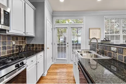 1748 Highlands View SE #10, Smyrna, GA 30082 - Photo 13