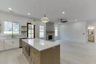 5422 Copper Crk Rd, Flowery Branch, GA 30542 - Photo 17