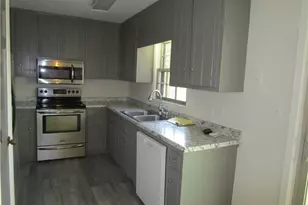 3730 Newport Dr, Gainesville, GA 30506 - Photo 13