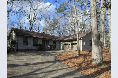 3730 Newport Drive, Gainesville, GA 30506 - Photo 1