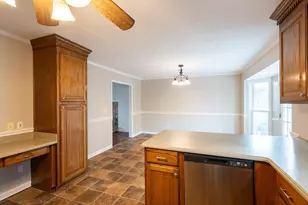 55 Clingstone Cir, Newnan, GA 30265 - Photo 11