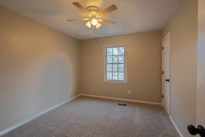 55 Clingstone Circle, Newnan, GA 30265 - Photo 15