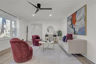 2418 Meadow Lark Dr, East Point, GA 30344 - Photo 3