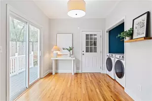 1142 Lonetia St SE, Atlanta, GA 30312 - Photo 9