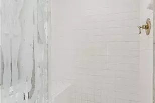 5318 Brooke Farm Dr, Dunwoody, GA 30338 - Photo 25