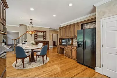 5318 Brooke Farm Drive, Dunwoody, GA 30338 - Photo 17