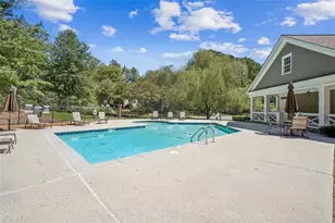 5318 Brooke Farm Dr, Dunwoody, GA 30338 - Photo 77