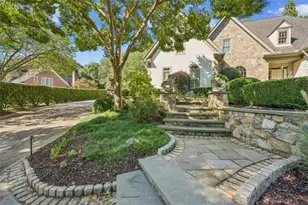 5318 Brooke Farm Dr, Dunwoody, GA 30338 - Photo 5