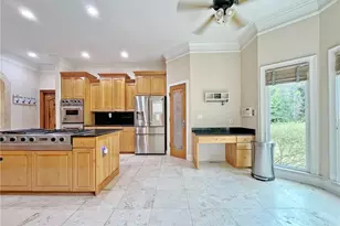 6709 Wooded Cove Ct, Flowery Branch, GA 30542 - Photo 19