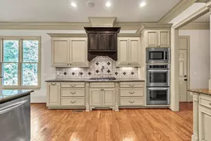 9145 Greenway Ct, Gainesville, GA 30506 - Photo 15