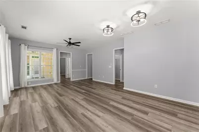 6247 Longleaf Drive, Hoschton, GA 30548 - Photo 11