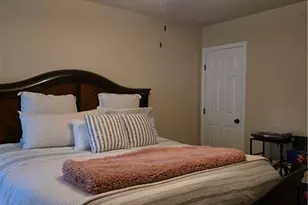 270 Jackson Pl NW, Lilburn, GA 30047 - Photo 17