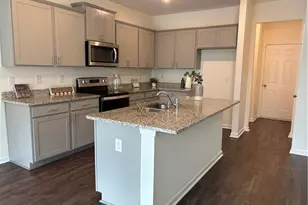 1026 King Iron Dr, Lawrenceville, GA 30045 - Photo 7