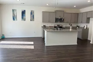 1026 King Iron Dr, Lawrenceville, GA 30045 - Photo 5