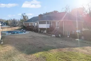 405 Savannah Cir, Jonesboro, GA 30236 - Photo 9